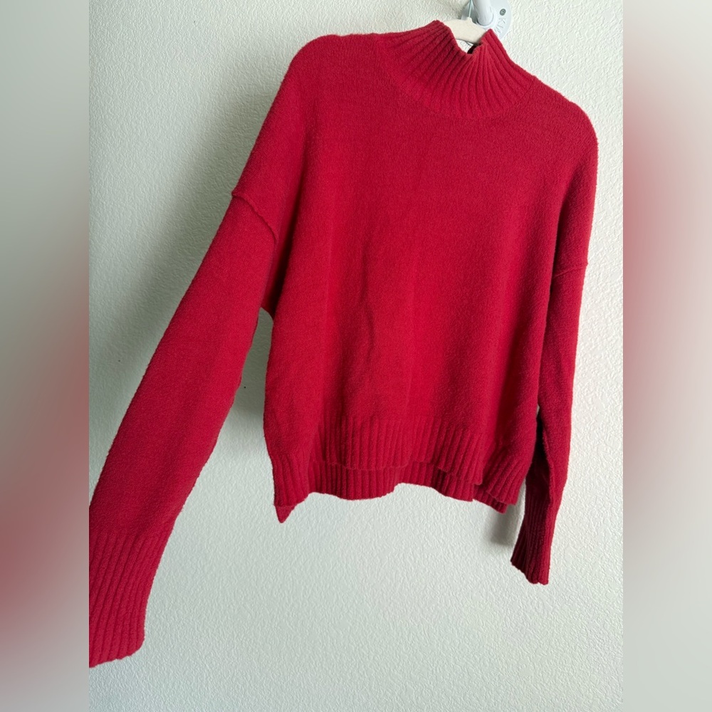 FREE PEOPLE Vancouver Mock Neck Sweater in Cranberry